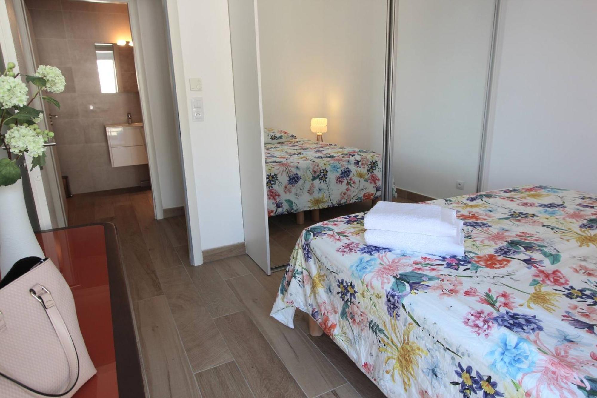 Luxurious Apartments Monaco&Seaview, Infinitypool&Parking โบโซเลย ภายนอก รูปภาพ